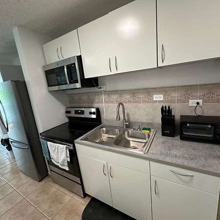 Beachfront Studio Apt W/ Full Kitchen & Pool Isabela Buitenkant foto